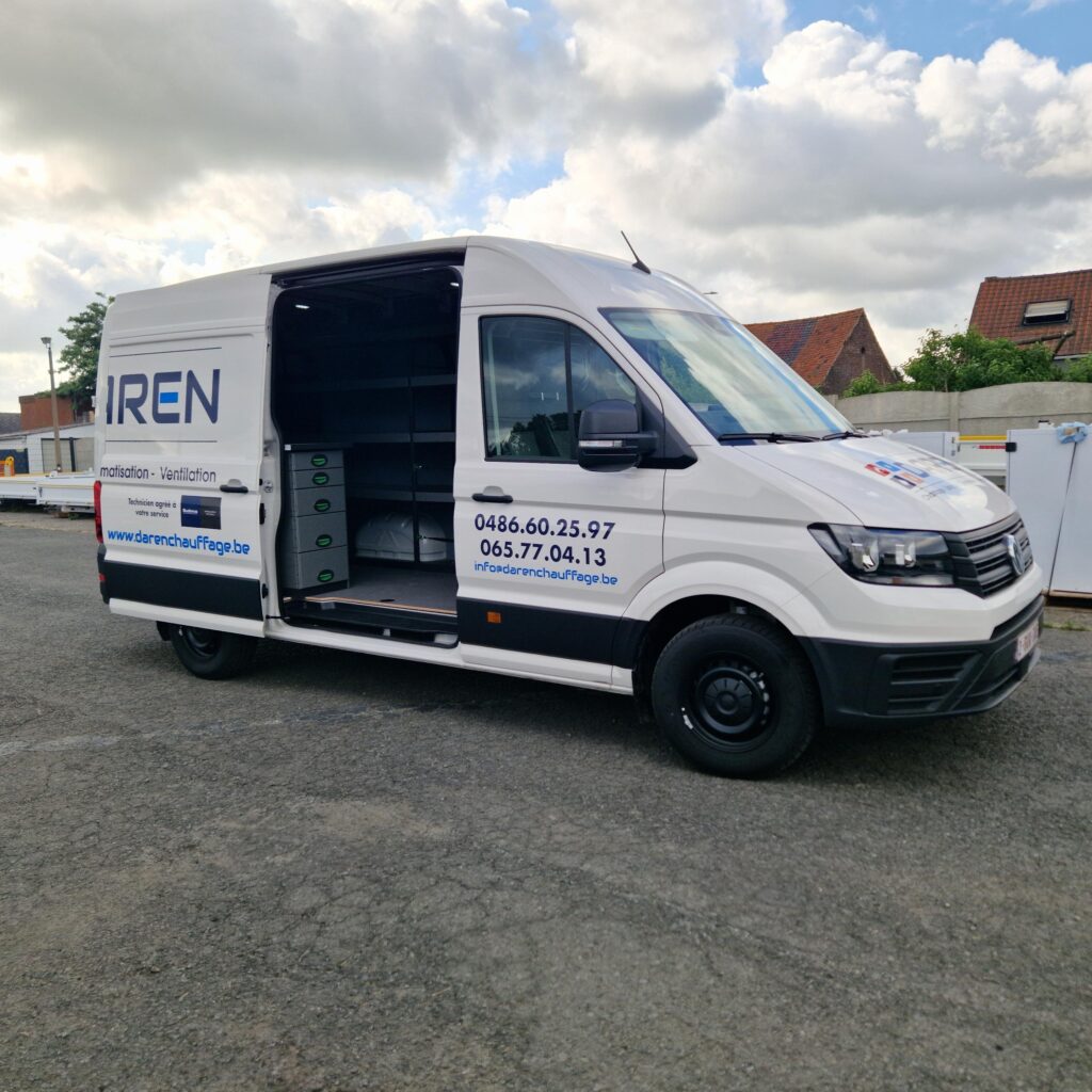 Aménagement intérieur System Edström dans un VW Crafter par Body Concept